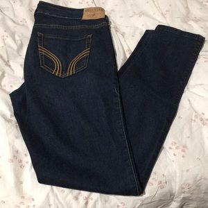 Hollister Dark Wash Super Skinny Jeans 5S